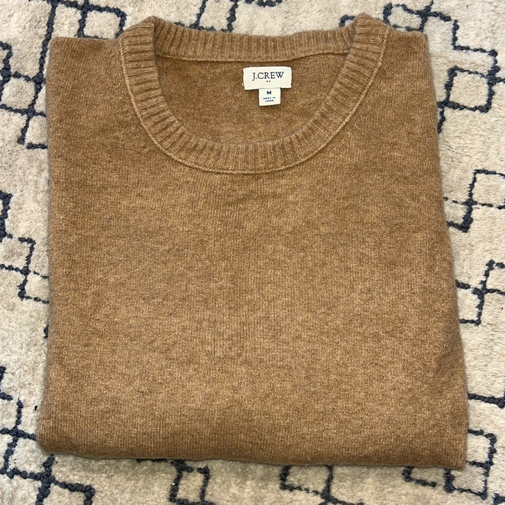 J. Crew women’s crew neck sweater. Size medium.